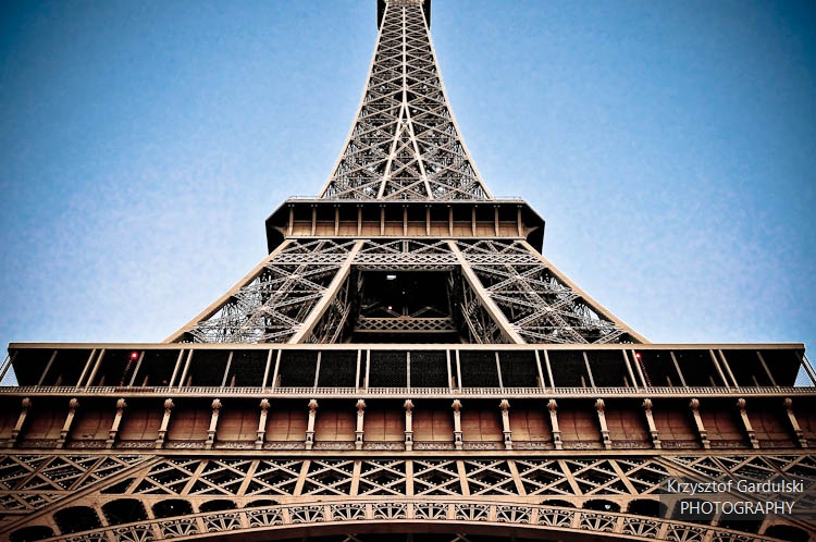 Paryż wieża Eiffla www.krzysztof-gardulski.pl